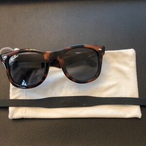 Weefarers tortoise shell baby and toddler sunglasses